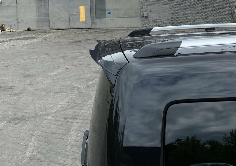 Spoiler cap glanzend zwart passend voor VW Caddy 4 Maxton Design