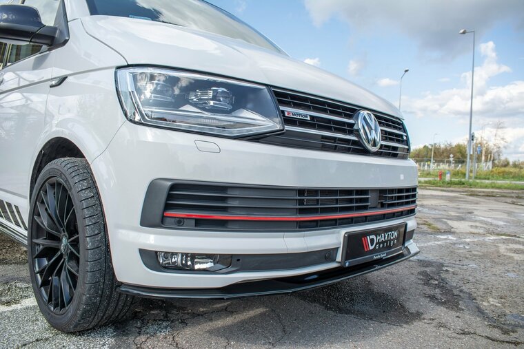 Frontspoiler versie 2 glanzend zwart passend voor VW Transporter T6 model 2015 - 2019 Maxton Design