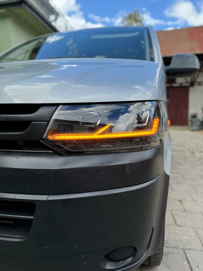 LED koplampen passend voor VW Transporter T5 model 2009 - 2015 T6.1 LED look