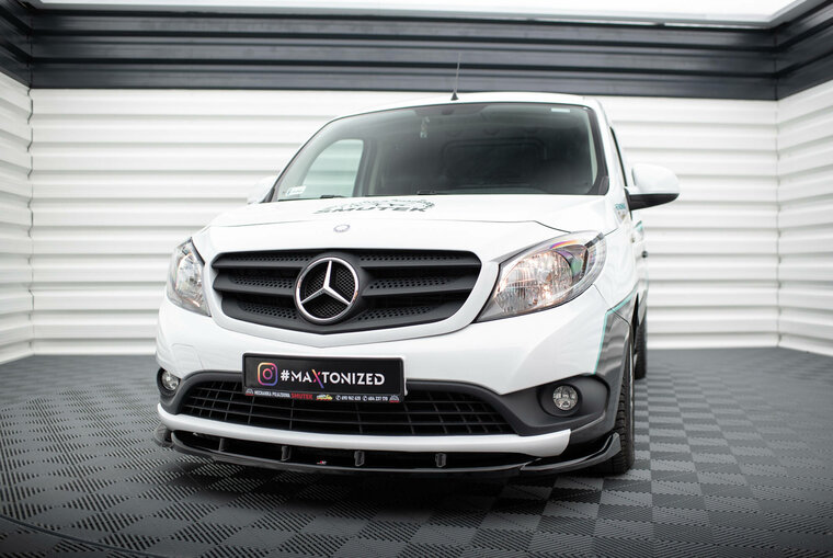 Front splitter glanzend zwart passend voor Mercedes Citan W415 model model 2012 - 2021 Maxton Design